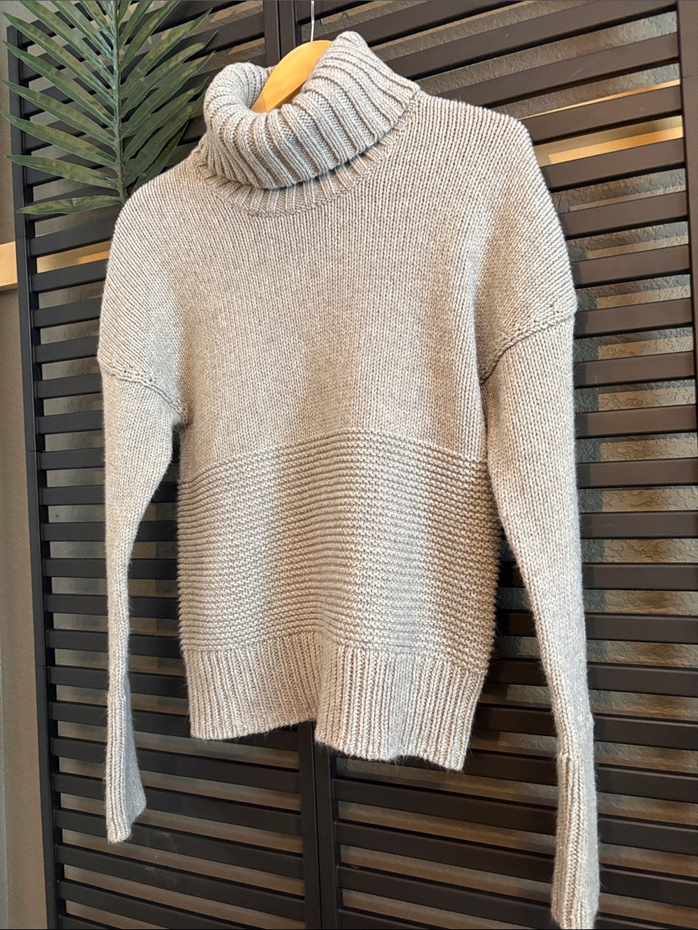 GAP Light Gray Turtleneck Knit Sweater
